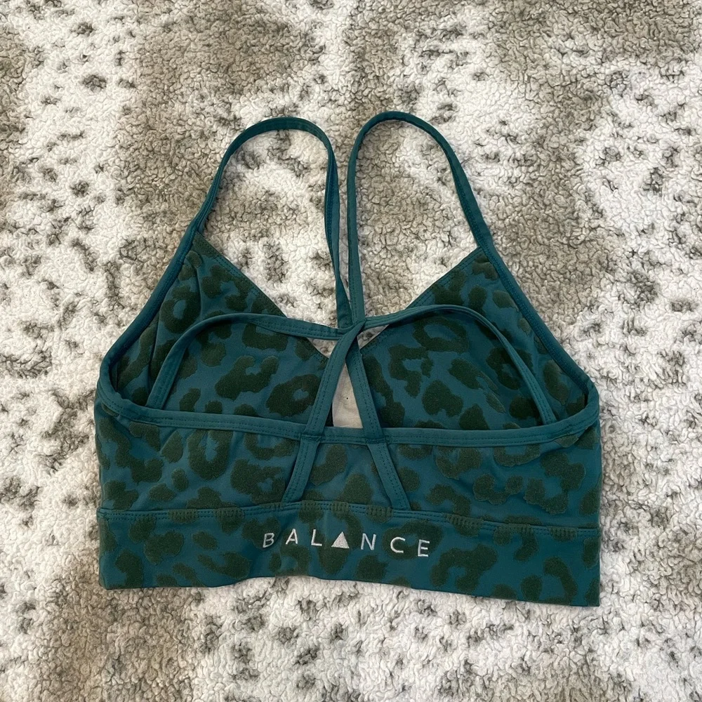Vitality Balance Collection Cheetah print velvet sports bra